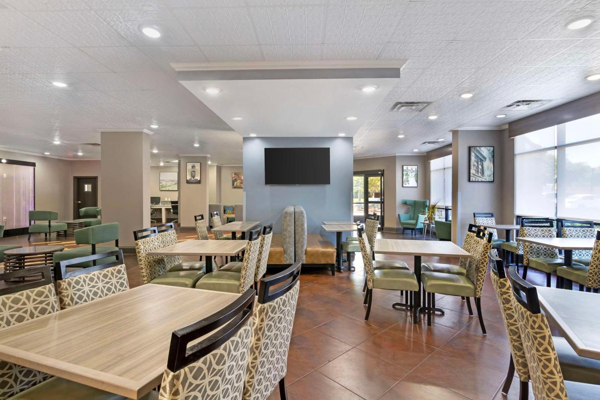 Best Western Savannah Airport Inn & Suites Pooler Zewnętrze zdjęcie